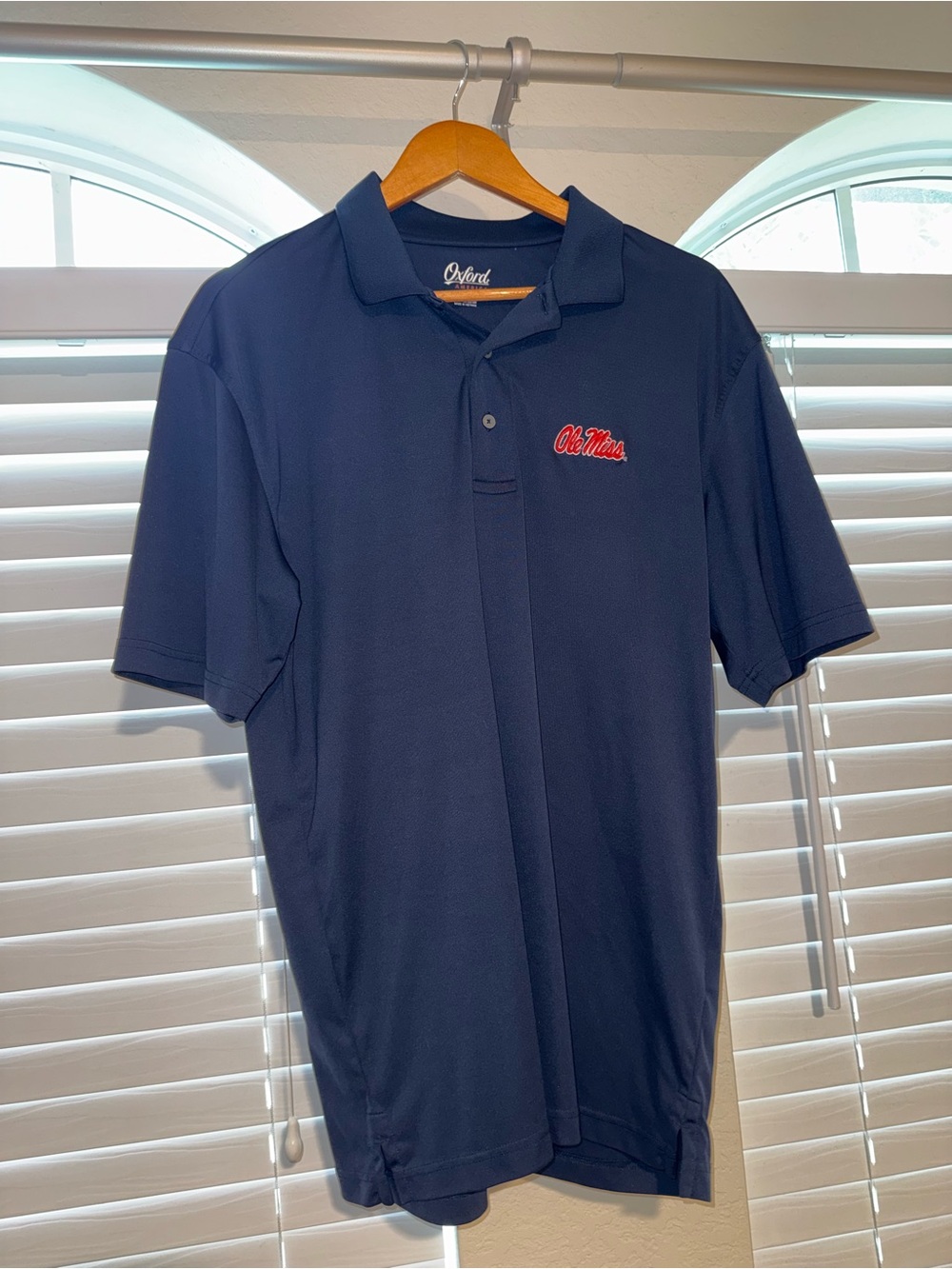 Ole Miss Rebels Oxford America Performance Polo Men’s Large Navy
